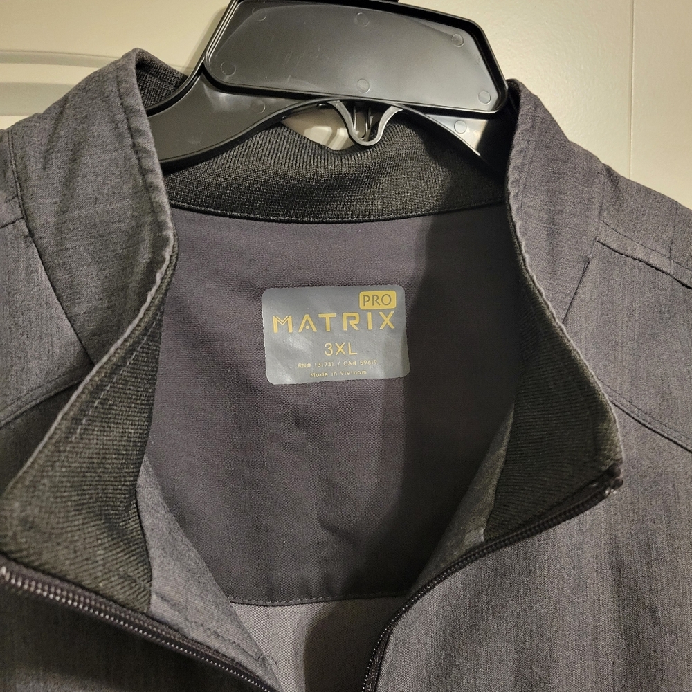 Gray Scrub Jacket 3X - Picture 2 of 10